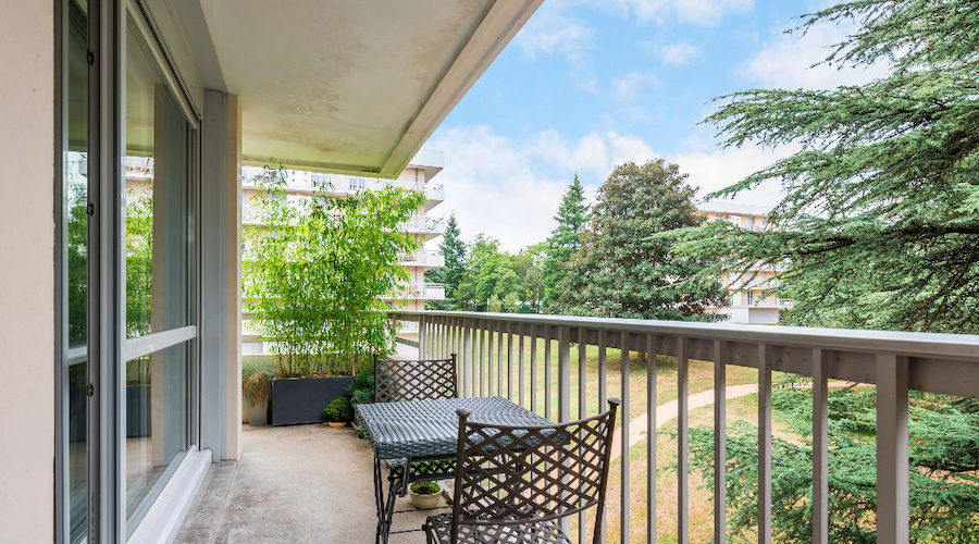 Vendre la maison familiale : Comment aider les séniors à faire le bon choix?